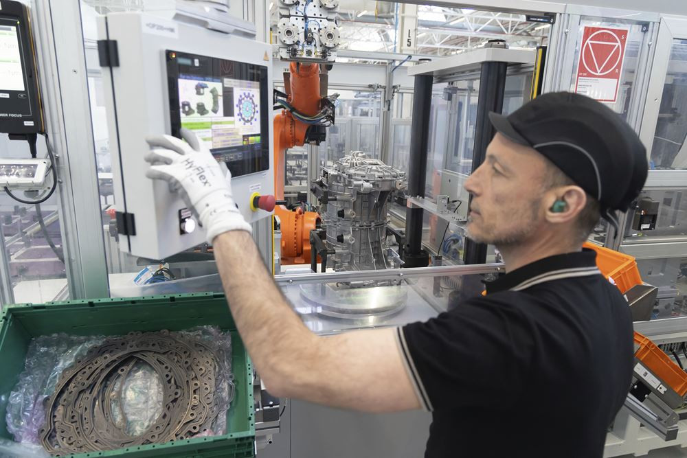 L'usine historique d'Alpine de Dieppe assure la fabrication de l'A390 électrique