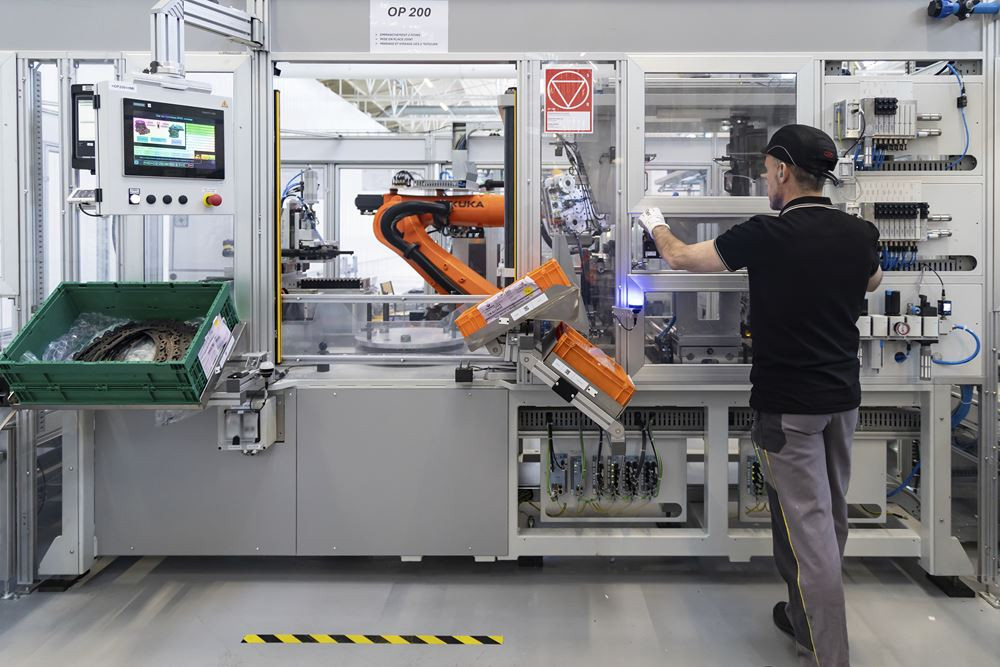 L'usine historique d'Alpine de Dieppe assure la fabrication de l'A390 électrique