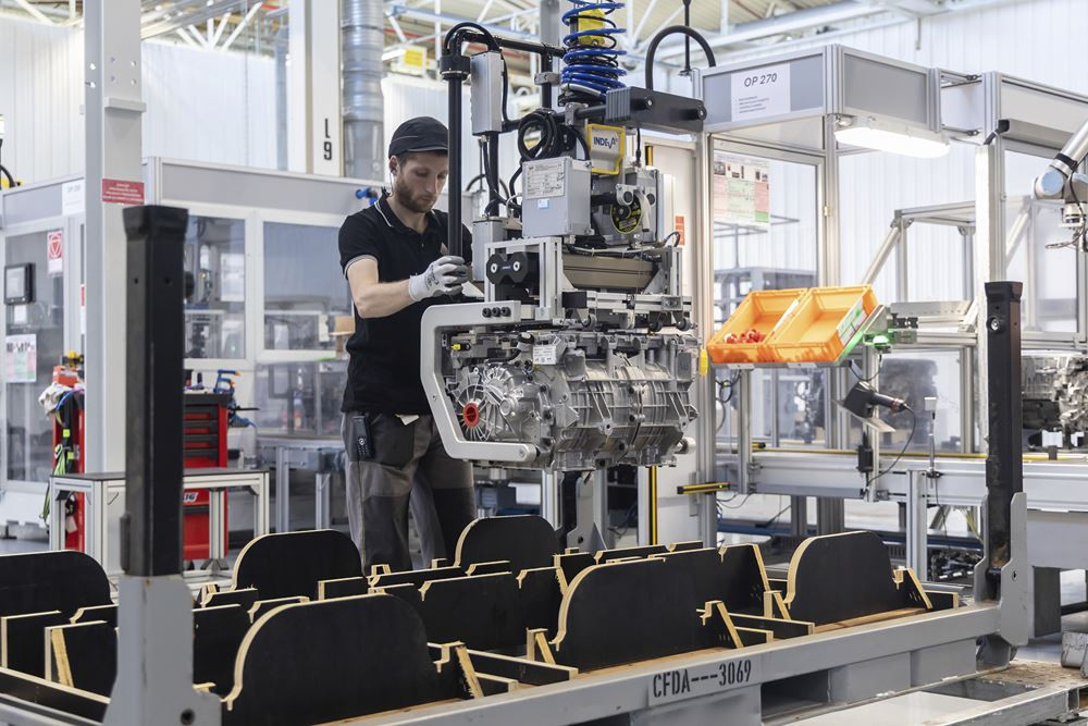 L'usine historique d'Alpine de Dieppe assure la fabrication de l'A390 électrique