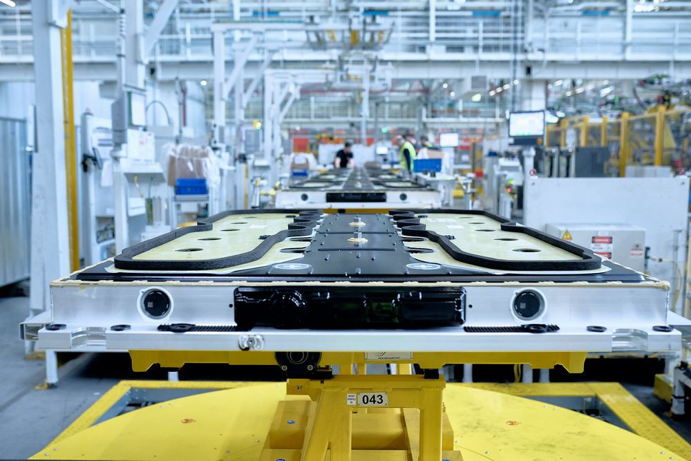 Ford assemble des packs Batterie pour Capri et Explorer dans son usine d'assemblage de Cologne