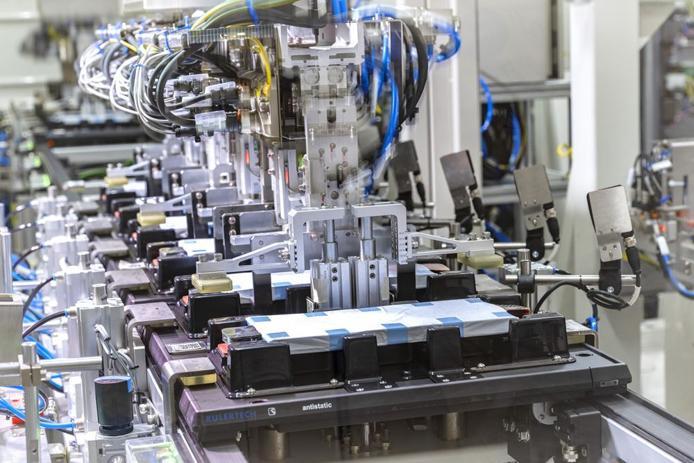La giga-usine PowerCo de Salzgitter assure la production de cellules unifiées de batteries