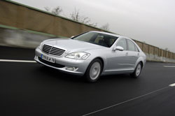Mercedes se dote d'un nouveau moteur V6