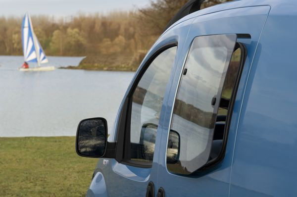 Citroën lance un 2ème ludospace le Nemo Combi