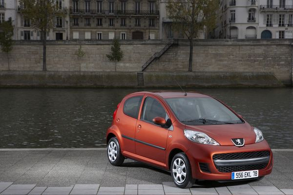 La Peugeot 107 s’offre un léger restyling après 3 ans de commercialisation