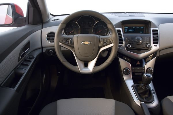 Une berline familiale Chevrolet à partir de 17 200 €