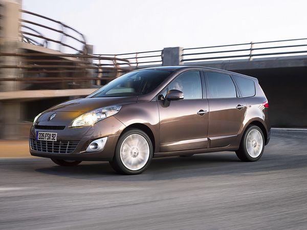 Le nouveau Renault Grand Scenic commercialisé à partir de 20 400 €