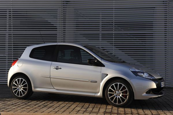 La Clio Renault Sport s’offre une remise en forme