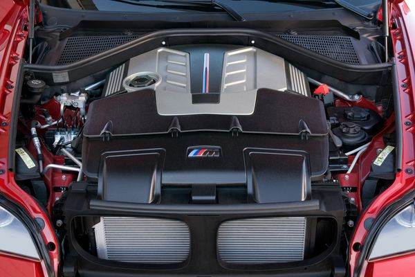 Les nouvelles BMW X5 M et BMW X6 M reçoivent un moteur de 555 ch
