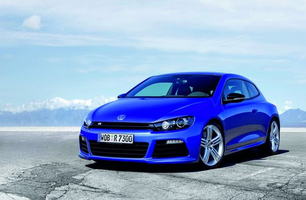Première mondiale du Scirocco R sur le Nürburgring