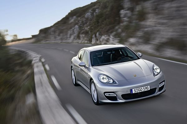 Découvrez en images la nouvelle Porsche Panamera