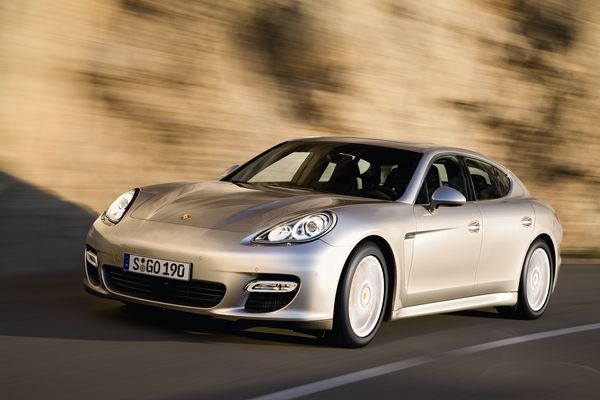 Découvrez en images la nouvelle Porsche Panamera