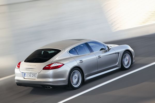 Découvrez en images la nouvelle Porsche Panamera