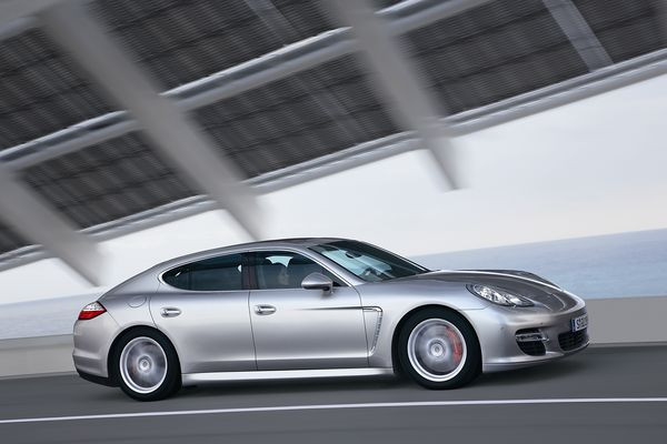 Découvrez en images la nouvelle Porsche Panamera
