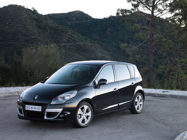 Après le Grand Scenic en avril Renault commercialise le nouveau Scénic