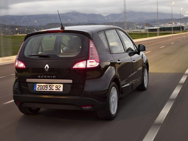 Après le Grand Scenic en avril Renault commercialise le nouveau Scénic