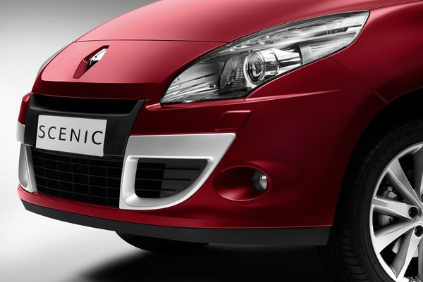 Après le Grand Scenic en avril Renault commercialise le nouveau Scénic
