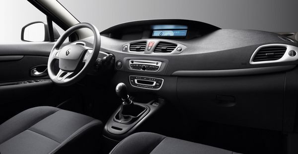 Après le Grand Scenic en avril Renault commercialise le nouveau Scénic