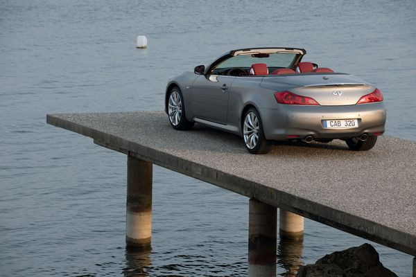 Infiniti lance le nouveau G37 Cabriolet