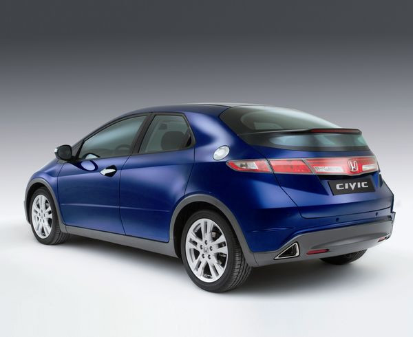 La Honda Civic s’offre un léger restyling