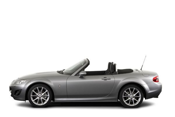 La troisième génération du Mazda MX-5 s’offre un restyling