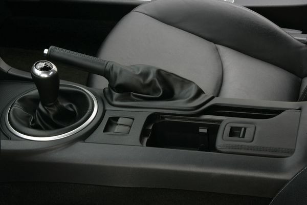 La troisième génération du Mazda MX-5 s’offre un restyling