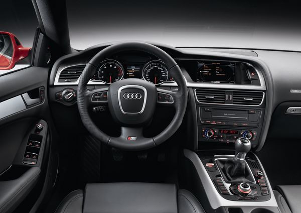 Le coupé 5 portes Audi A5 Sportback proposé à partir de 35 900 euros en 2.0 TDI 170 ch