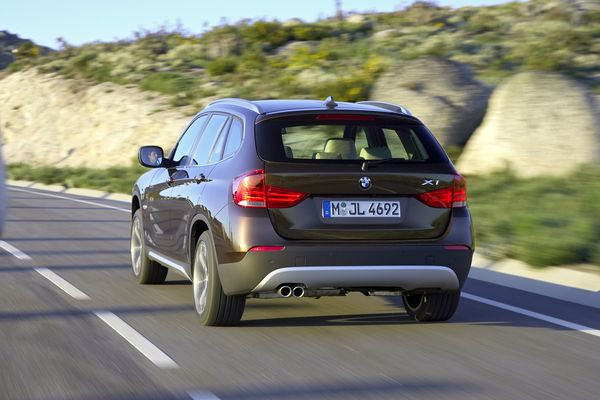 Premier prix inférieur à 30 000 Euros pour le nouveau BMW X1 compact