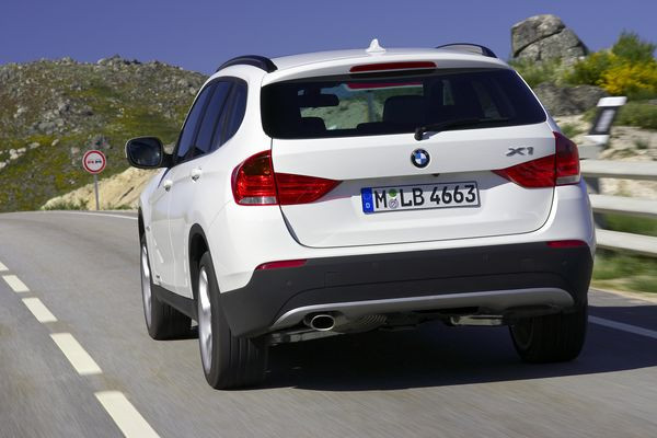 Premier prix inférieur à 30 000 Euros pour le nouveau BMW X1 compact