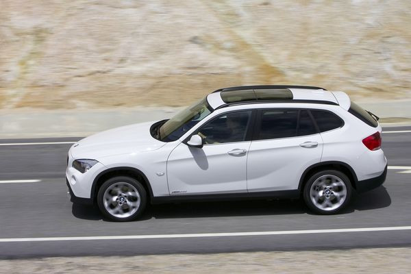 Premier prix inférieur à 30 000 Euros pour le nouveau BMW X1 compact
