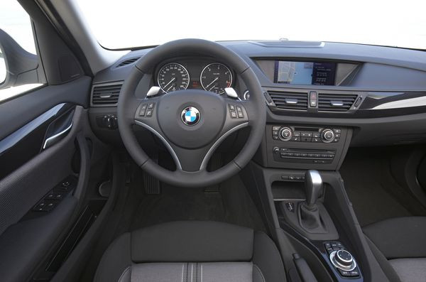 Premier prix inférieur à 30 000 Euros pour le nouveau BMW X1 compact