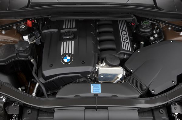 Premier prix inférieur à 30 000 Euros pour le nouveau BMW X1 compact