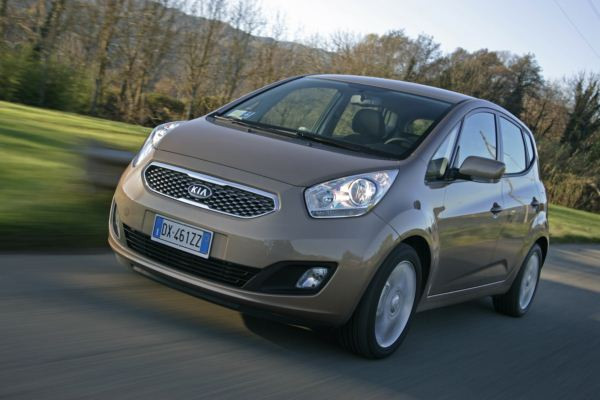 Kia lance son nouveau minispace