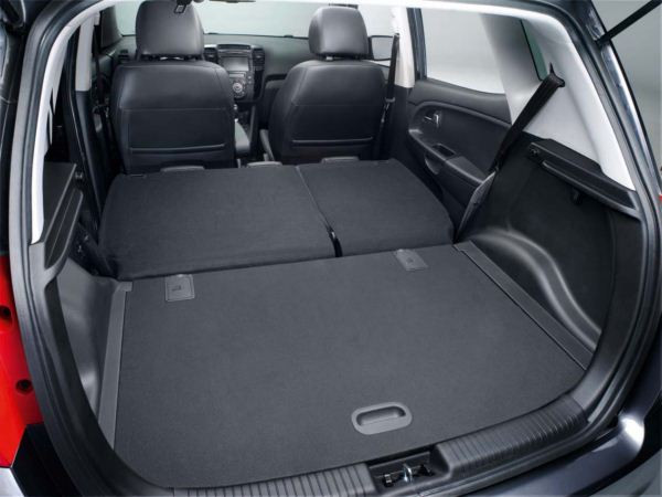 Kia lance son nouveau minispace
