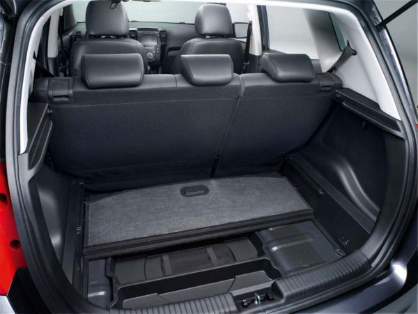 Kia lance son nouveau minispace