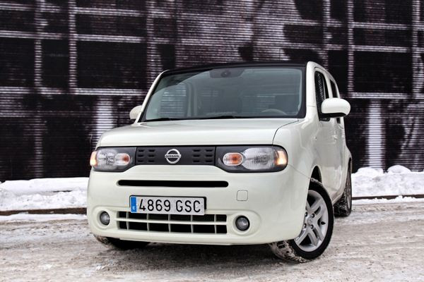 La troisième génération du Nissan Cube commercialisée en France