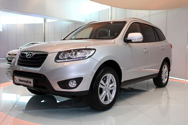 Le Hyundai Santa Fe s'offre un léger restyling