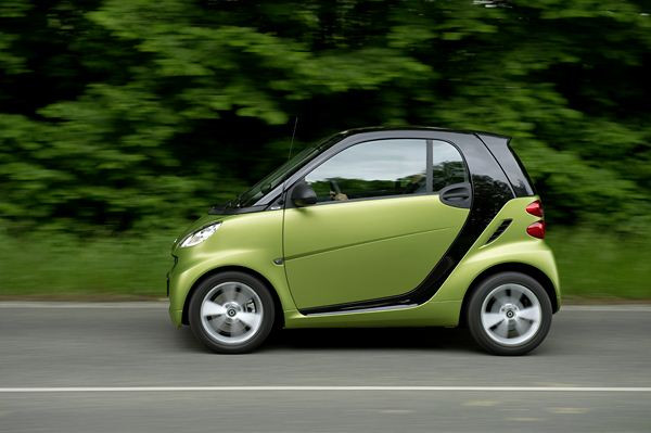 La Smart Fortwo Coupé restylée commercialisée à partir de 9 990 euros