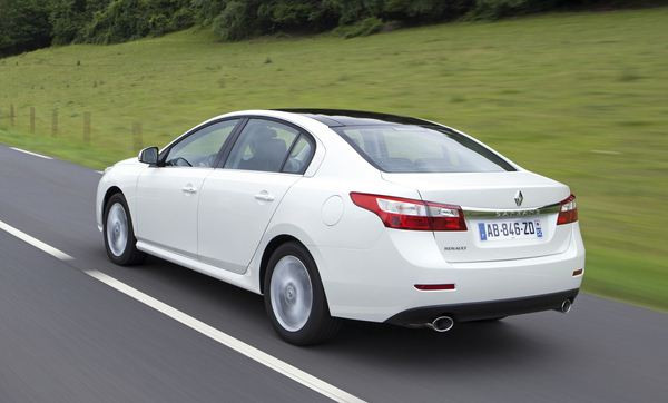 Le haut de gamme Renault prend de latitude