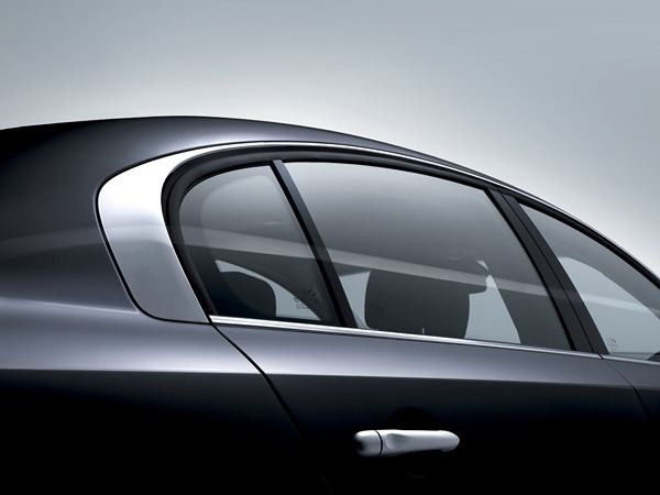Le haut de gamme Renault prend de latitude