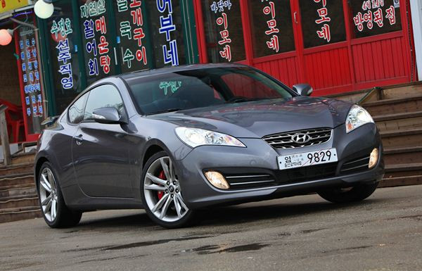 Hyundai lance son coupé Genesis