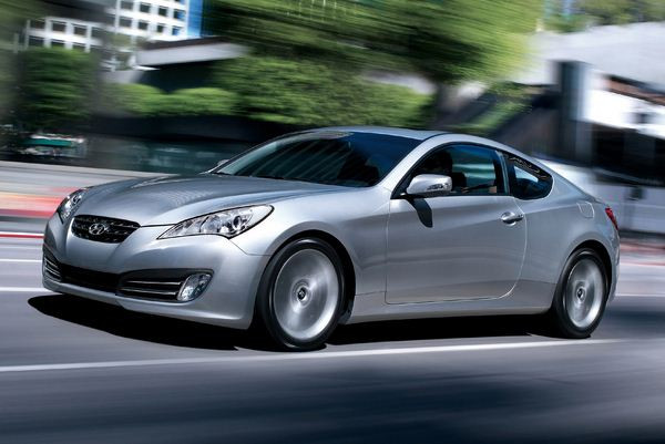 Hyundai lance son coupé Genesis
