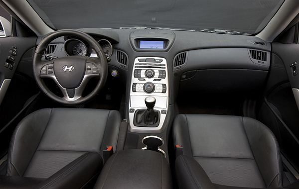 Hyundai lance son coupé Genesis