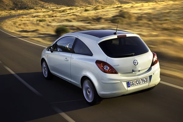 L'Opel Corsa s'offre une nouvelle face avant