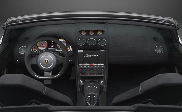 Lamborghini présente une version Spyder de la Gallardo LP 570-4 Superleggera