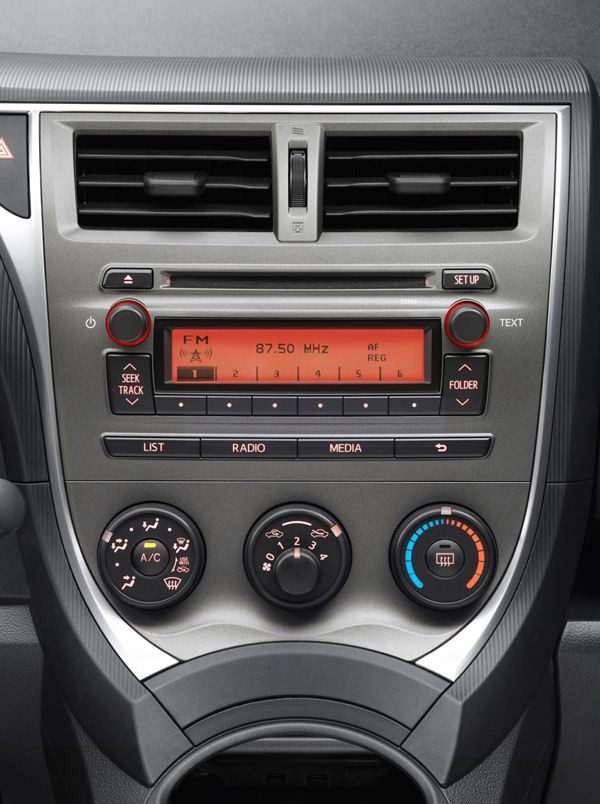 Subaru lance son minispace Trezia