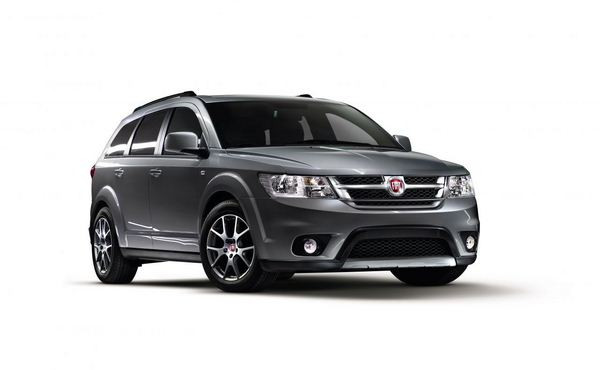 Fiat lance son nouveau monospace familial Freemont