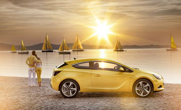 La nouvelle Opel Astra GTC commercialisée à partir de 21 400 euros