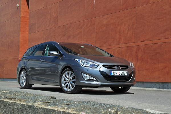 Hyundai lance son nouveau break i40sw