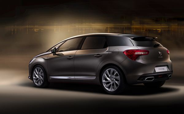 La Citroën DS5 commercialisée à partir de 29 300 euros