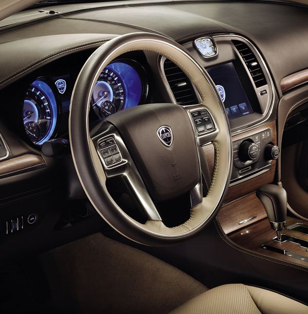 La nouvelle Lancia Thema commercialisée à partir de 43 900 euros